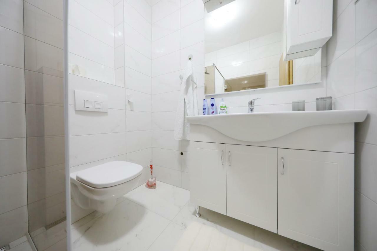 Apartmani Vlado Mitar Sukošan المظهر الخارجي الصورة
