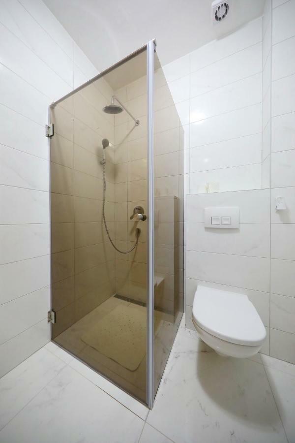 Apartmani Vlado Mitar Sukošan المظهر الخارجي الصورة